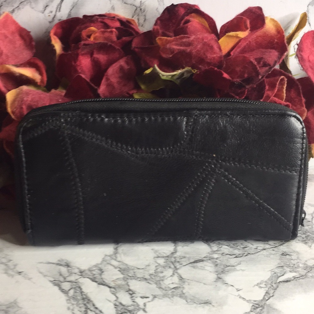 Black Soft Patchwork Leather Zippered Continental… - image 3